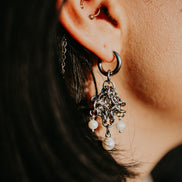WHITE FLAME  EARRINGS