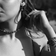 LUNAR KESHI CHOKER
