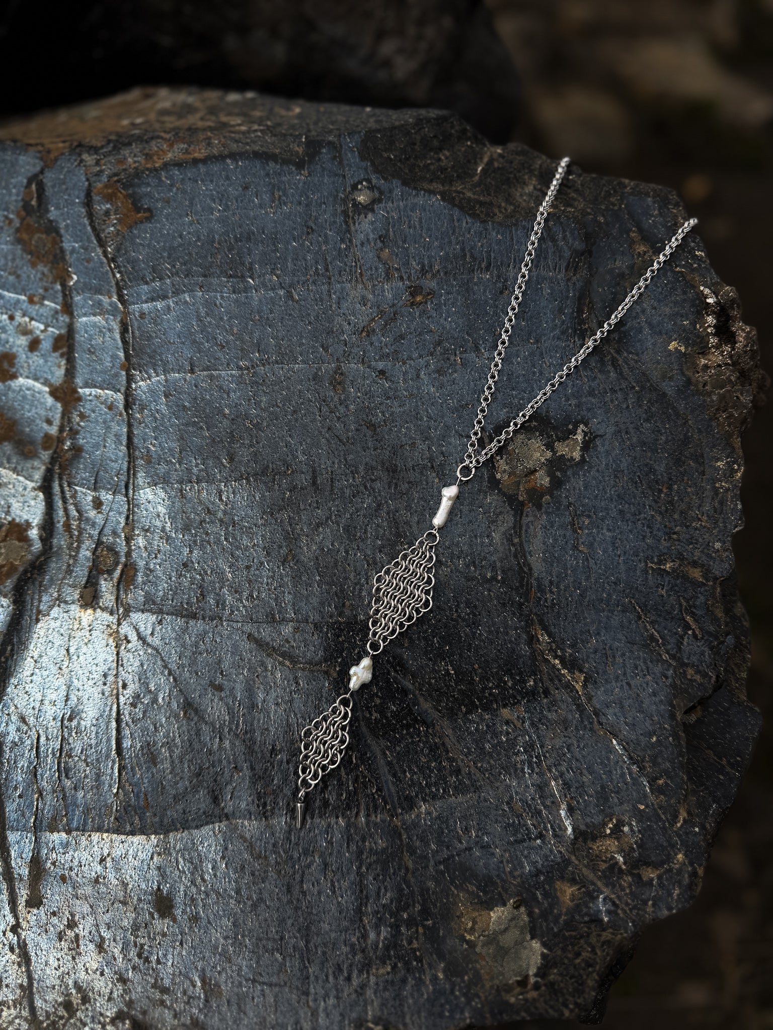 VALKYRJA SISTER NECKLACE