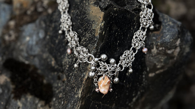 UMBRA CHOKER LIMITED EDDITION