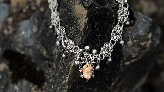 UMBRA CHOKER LIMITED EDDITION