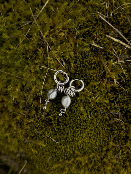 MORGUNFROST EARRINGS