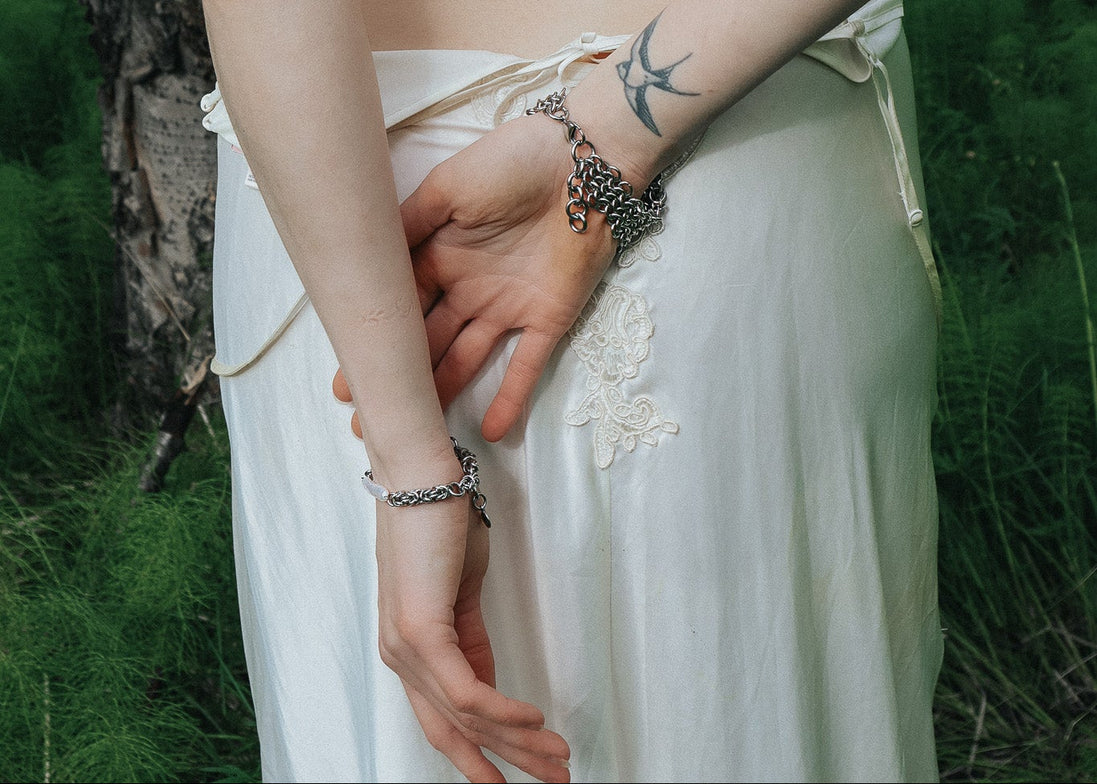 VALKYRJA ONE PEARL BRACELET