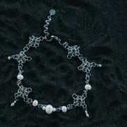SNOWDROP CHOKER