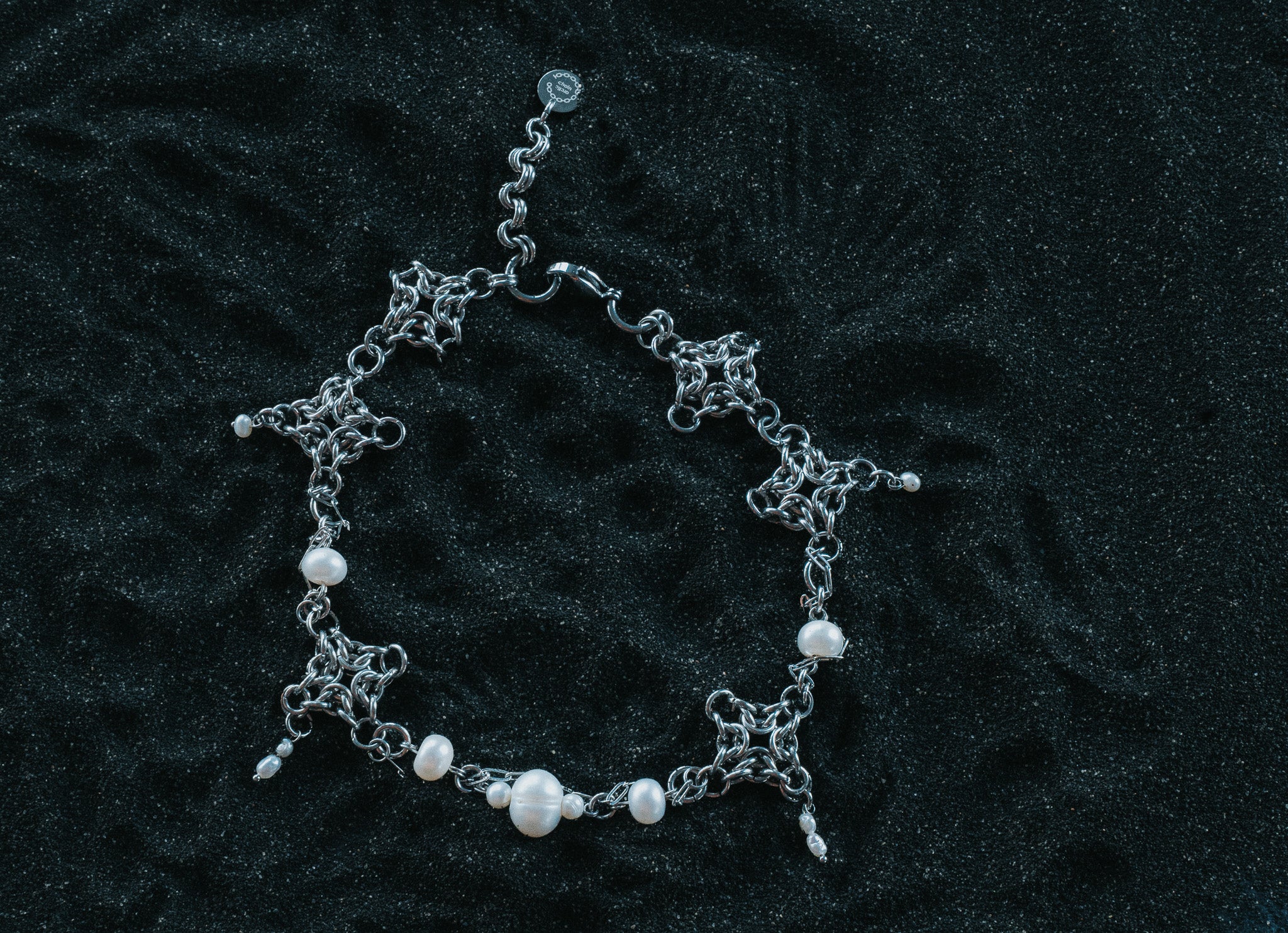 SNOWDROP CHOKER