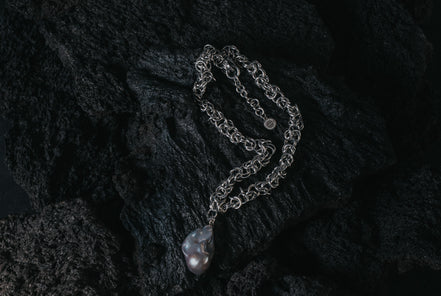 OCEAN  PEARL NECKLACE