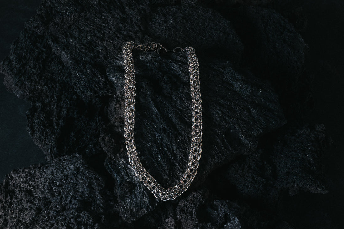 ARCTIC TALE NECKLACE
