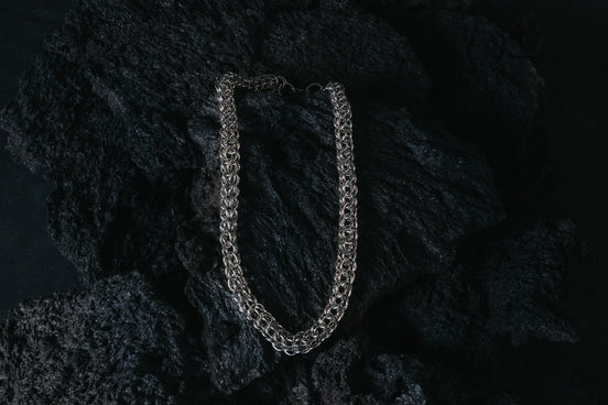 ARCTIC TALE NECKLACE