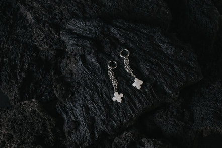 WHITE CROSS PEARL ERRINGS